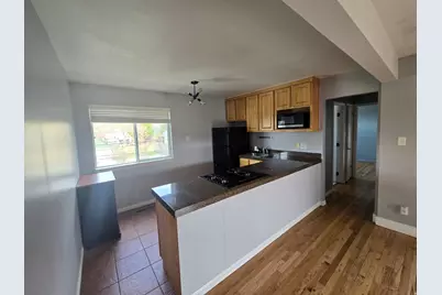 650 N 300 W #206, Salt Lake City, UT 84103 - Photo 6