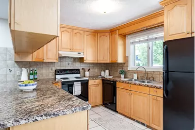 9542 S David St, Sandy, UT 84070 - Photo 10