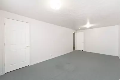 12758 S Marks Way W, Riverton, UT 84065 - Photo 42