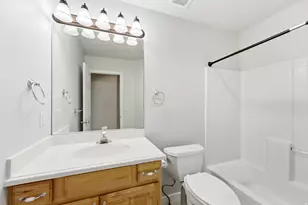 12758 S Marks Way W, Riverton, UT 84065 - Photo 24