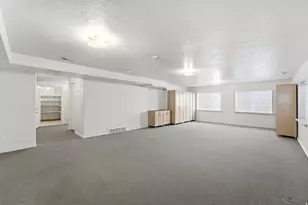 12758 S Marks Way W, Riverton, UT 84065 - Photo 34