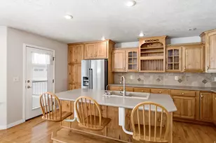 12758 S Marks Way W, Riverton, UT 84065 - Photo 14