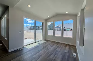 2953 N Lone Pine St, Eagle Mountain, UT 84005 - Photo 4