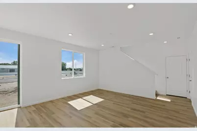 2233 W 1130 N #13, Provo, UT 84601 - Photo 8
