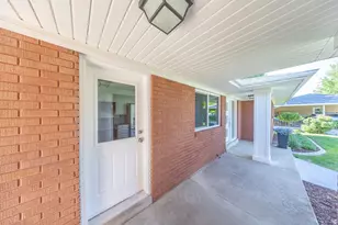 139 N 1050 E, Bountiful, UT 84010 - Photo 26