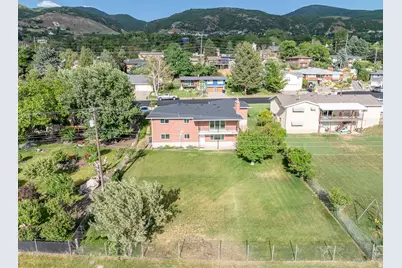 139 N 1050 E, Bountiful, UT 84010 - Photo 28