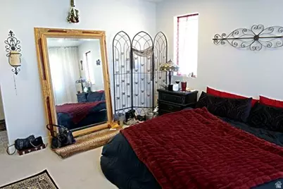 15069 S Reins Way, Bluffdale, UT 84065 - Photo 6