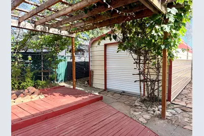 189 N 200 W, Blanding, UT 84511 - Photo 10