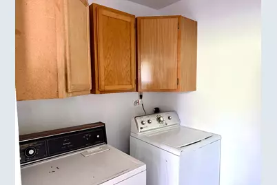 189 N 200 W, Blanding, UT 84511 - Photo 28