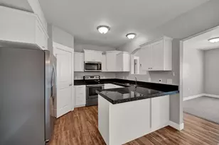 211 W Ridge Rd, Saratoga Springs, UT 84045 - Photo 10