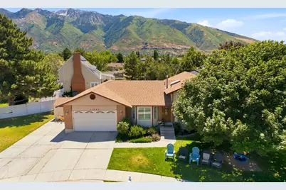 11209 S Christopher Cir E, Sandy, UT 84092 - Photo 46
