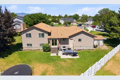 11209 S Christopher Cir E, Sandy, UT 84092 - Photo 50