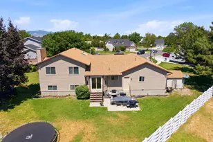 11209 S Christopher Cir E, Sandy, UT 84092 - Photo 50
