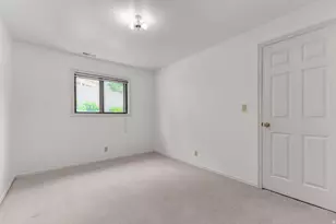7977 S Sunnyoak Cir E, Cottonwood Heights, UT 84121 - Photo 20