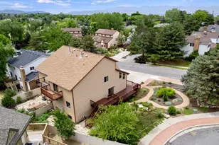 7977 S Sunnyoak Cir E, Cottonwood Heights, UT 84121 - Photo 26