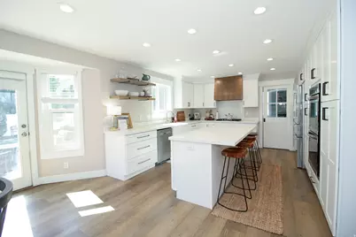 12707 S Whisper Point Ct E, Draper, UT 84020 - Photo 6