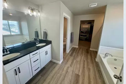4186 W 800 S, Syracuse, UT 84075 - Photo 8