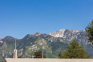 10574 S Crocus St E, Sandy, UT 84094 - Photo 28