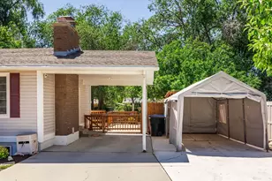 10574 S Crocus St E, Sandy, UT 84094 - Photo 24
