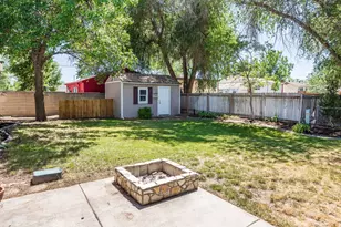 10574 S Crocus St E, Sandy, UT 84094 - Photo 20