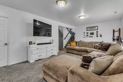 279 W Settlers Ct, Tooele, UT 84074 - Photo 14