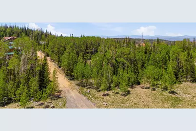 615 E Old Rd, Brian Head, UT 84719 - Photo 14