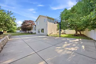 799 S 900 E, Springville, UT 84663 - Photo 34