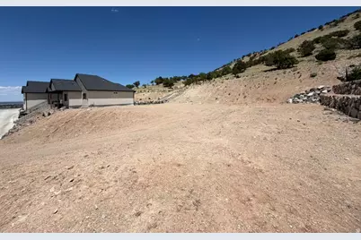 1490 N Knoll St #7, Cedar City, UT 84721 - Photo 4