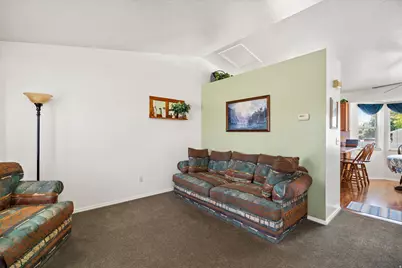 3307 W 4975 S, Roy, UT 84067 - Photo 4