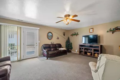 3307 W 4975 S, Roy, UT 84067 - Photo 14