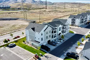 1753 N Festive Wy, Saratoga Springs, UT 84045 - Photo 34