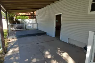 17 E Monticello Dr, Kaysville, UT 84037 - Photo 26
