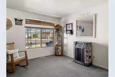 5495 Midland Dr, Roy, UT 84067 - Photo 6