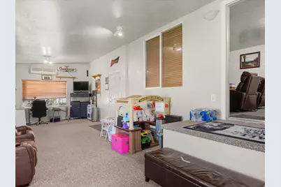 5495 Midland Dr, Roy, UT 84067 - Photo 22