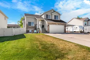 5495 Midland Dr, Roy, UT 84067 - Photo 4