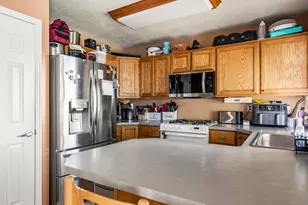 5495 Midland Dr, Roy, UT 84067 - Photo 8