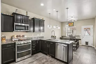 1168 E Cyn Dr, South Weber, UT 84405 - Photo 10