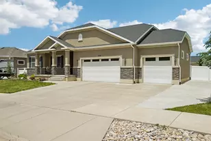 1168 E Cyn Dr, South Weber, UT 84405 - Photo 1