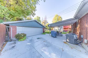 695 33rd St, Ogden, UT 84403 - Photo 8