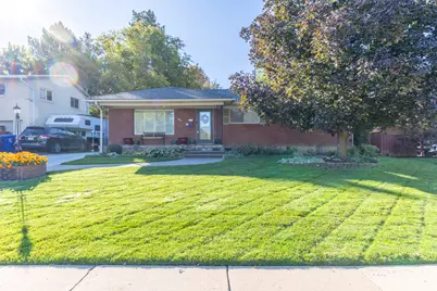 695 33rd St, Ogden, UT 84403 - Photo 2