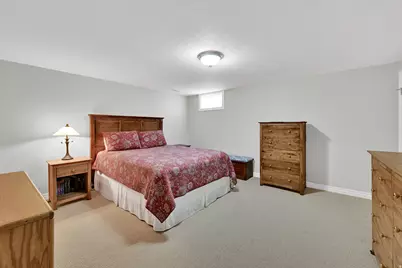 695 33rd St, Ogden, UT 84403 - Photo 18