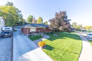 695 33rd St, Ogden, UT 84403 - Photo 6