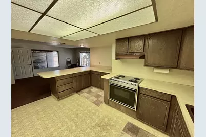 2369 N 2600 E, Layton, UT 84040 - Photo 30
