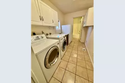 2369 N 2600 E, Layton, UT 84040 - Photo 24