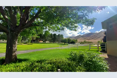 9351 S 6200 W, Payson, UT 84651 - Photo 16