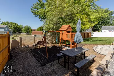 755 E 2550 N, North Ogden, UT 84414 - Photo 26