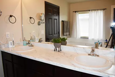 15144 S Peace Dr, Bluffdale, UT 84065 - Photo 16