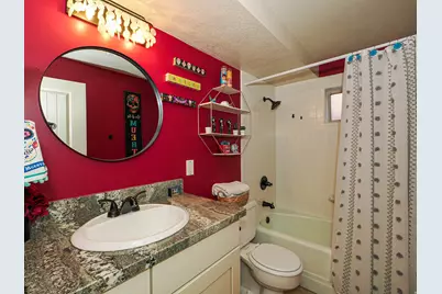 2425 E Cinnabar Ln, Cottonwood Heights, UT 84121 - Photo 46