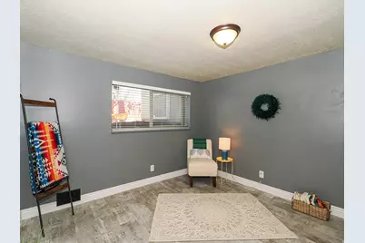 2425 E Cinnabar Ln, Cottonwood Heights, UT 84121 - Photo 42