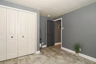 2425 E Cinnabar Ln, Cottonwood Heights, UT 84121 - Photo 34